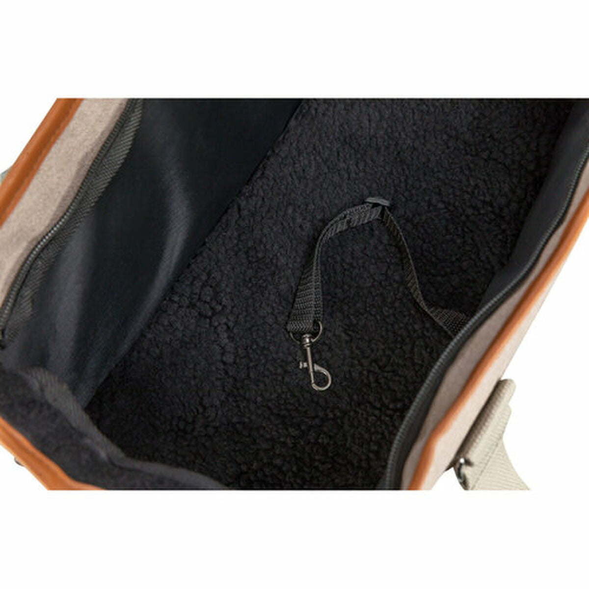 V3H4BB819639D5834114BE6898F25487E14R7462735P8